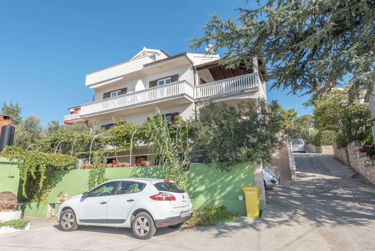 Apartments Snjezana Tisno Εξωτερικό φωτογραφία