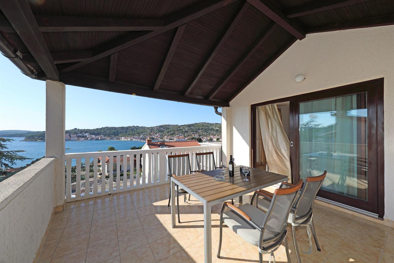 Apartments Snjezana Tisno Εξωτερικό φωτογραφία