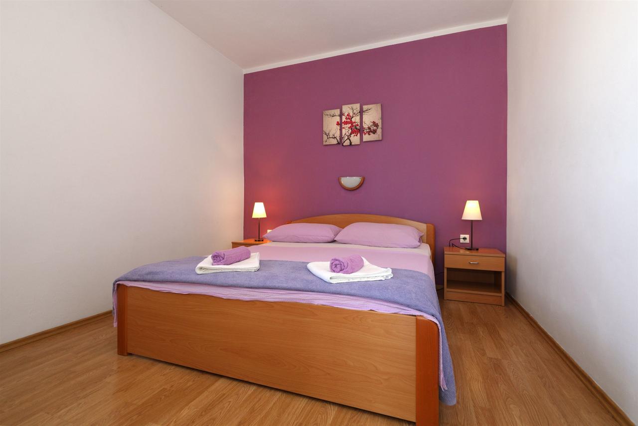 Apartments Snjezana Tisno Εξωτερικό φωτογραφία